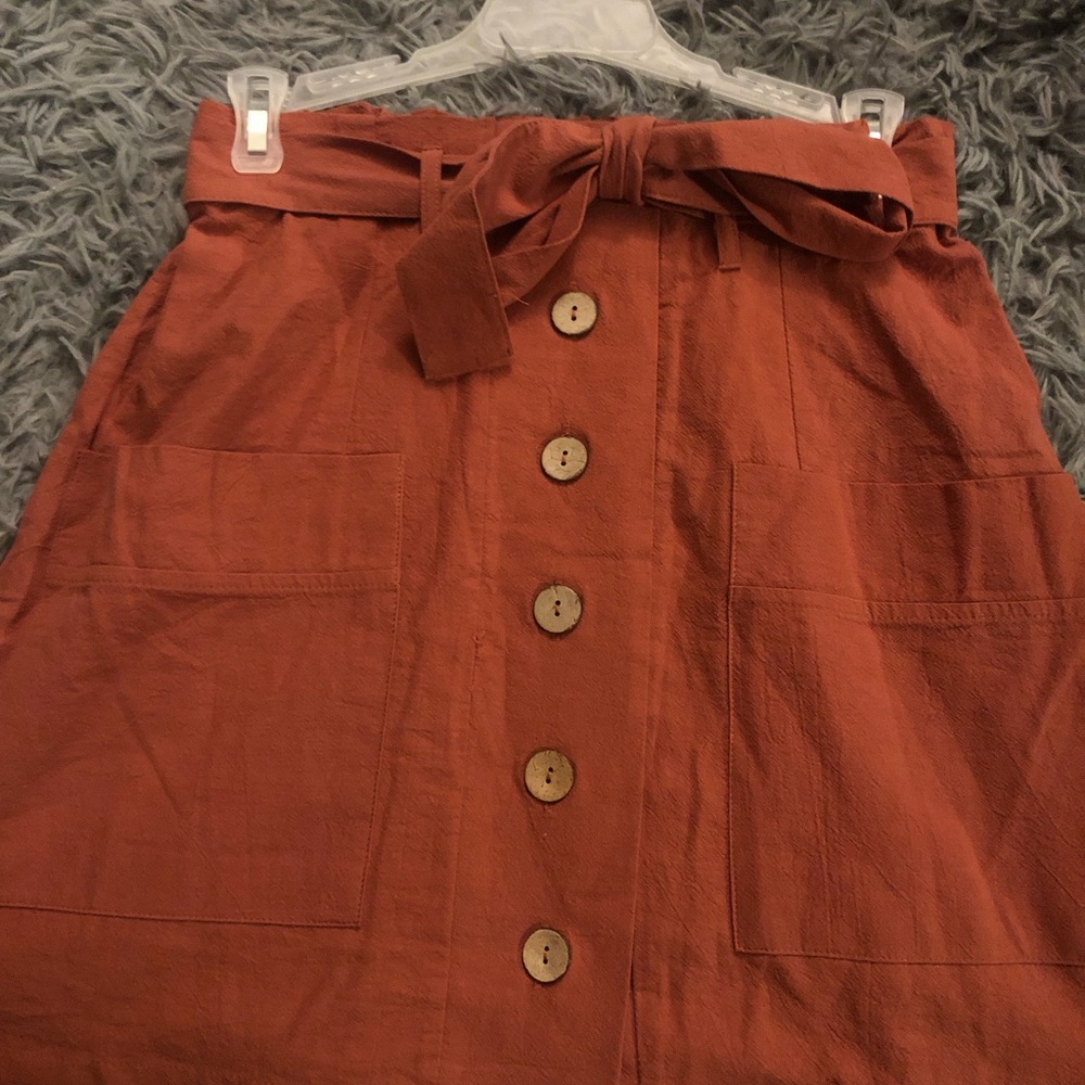 Hesperus Skirts 1)Burnt red color 1) olive green color 1)pink/cream color